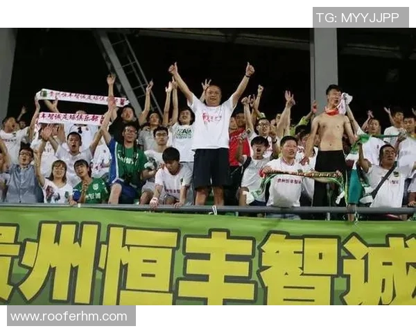 上港与智诚首发阵容揭晓期待精彩对决与战术较量 上港与智诚首发阵容揭晓期待精彩对决与战术较量