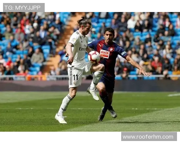 巴伦西亚与埃瓦尔激战正酣比分揭晓引发球迷热议